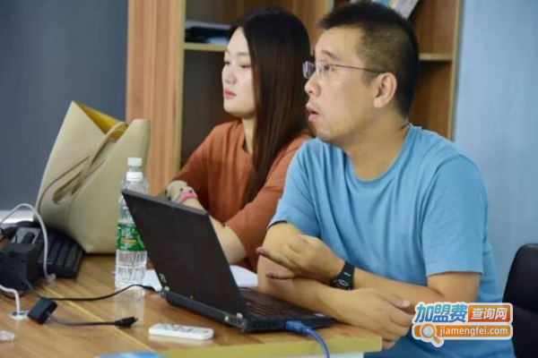 渡课IT教育加盟