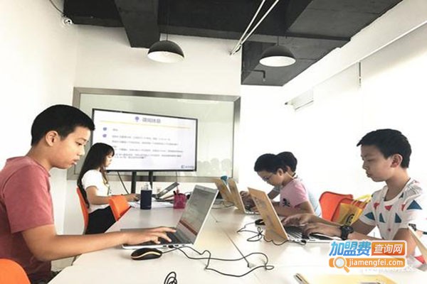 喵博少儿编程加盟门店