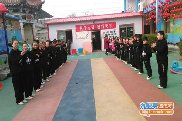 玲珑艺术培训中心加盟费