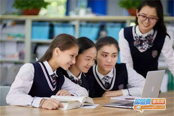 铭辰辅导学校加盟费