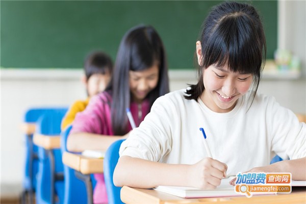 新梦想学堂加盟费