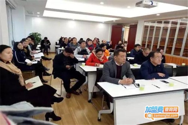 优胜学堂加盟费