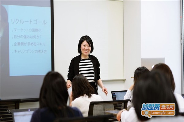 云南普众教育