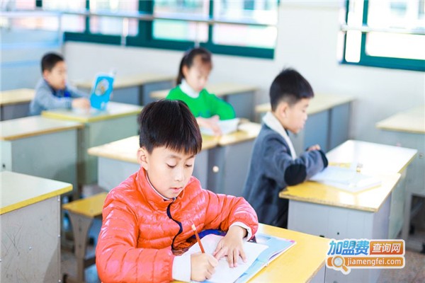 艾德蒙森少儿英语加盟费