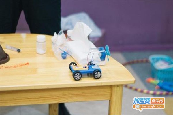 卓越国际少儿英语