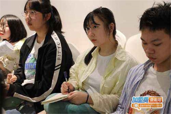 小清泉语文加盟费
