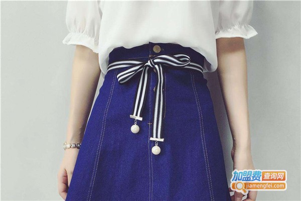 高衣典服饰加盟费