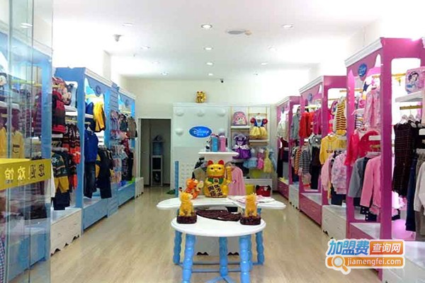 卡通嘉年华童装加盟门店