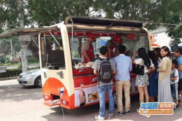 滋Q小吃车
