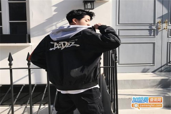 洛克博德休闲服饰加盟费