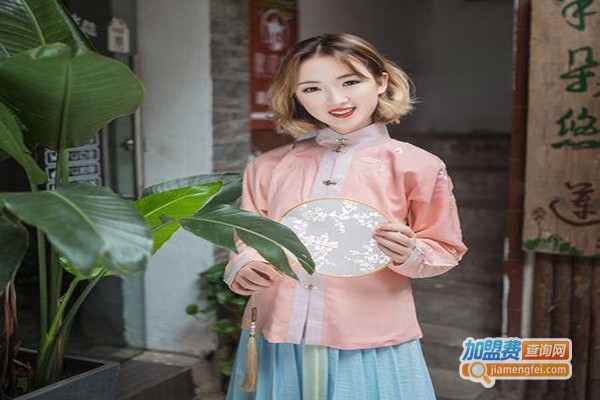 泊宜思女装加盟