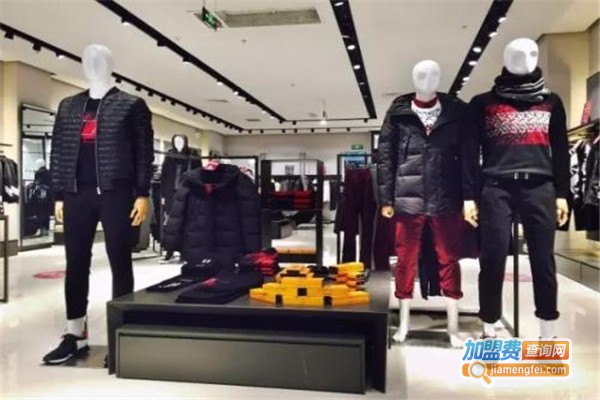 双盈服饰加盟费