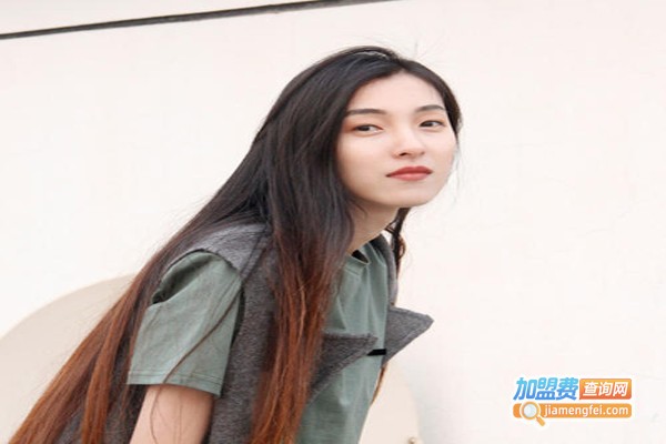 兰蔻卓雅女装加盟费