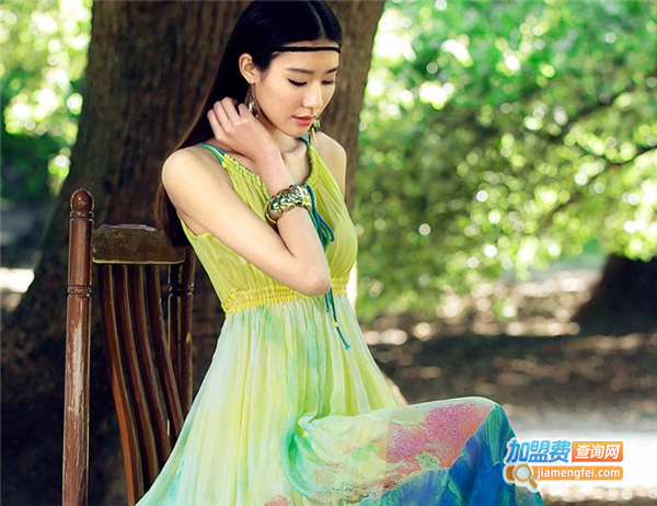 YI异女装加盟费