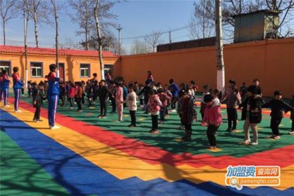 金贝尔幼儿园加盟费