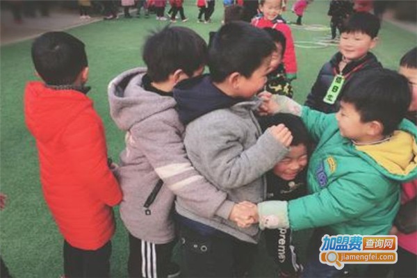 英才双语幼儿园加盟费