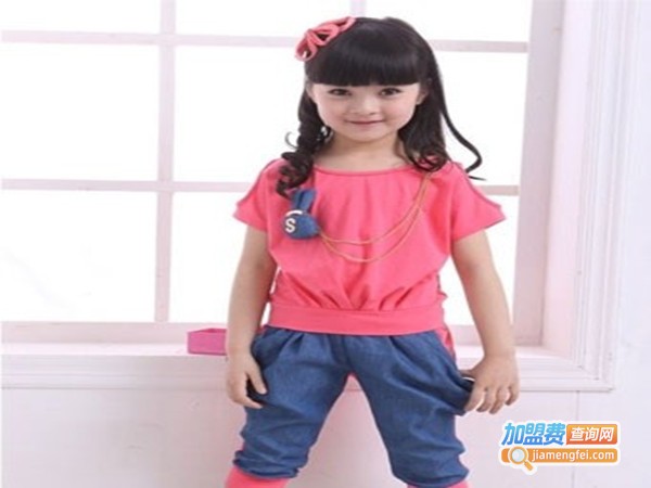 棒棒糖青少年服饰加盟费