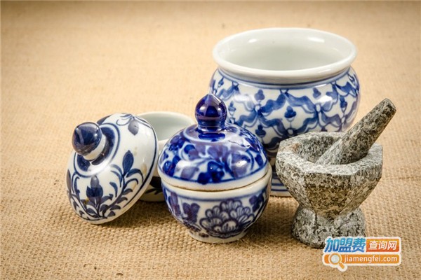 青花妙彩瓷画馆加盟费