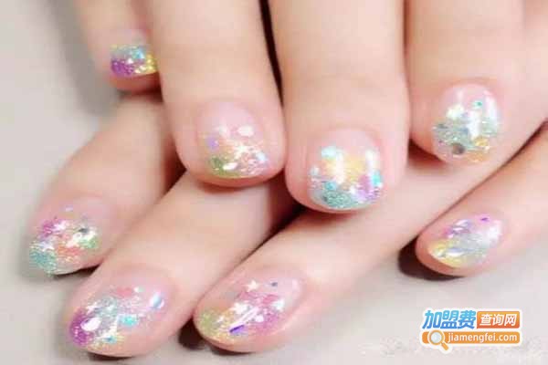 宽彩美甲加盟门店