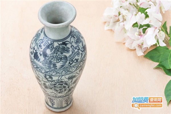 青花妙彩瓷画馆加盟费