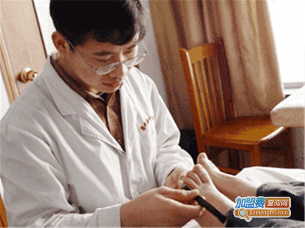 怀民华足修脚足疗加盟门店