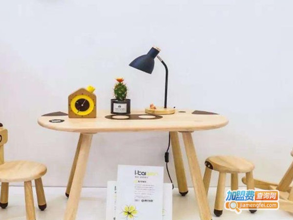 爱宝婴童世界加盟费