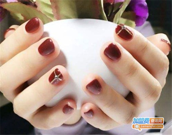 金鞍美甲加盟费