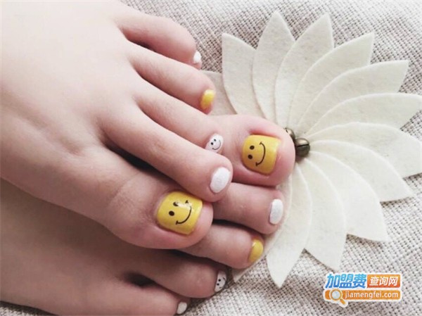 璀尚美甲主加盟费