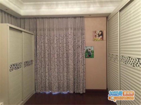 瑾悦衣柜加盟门店