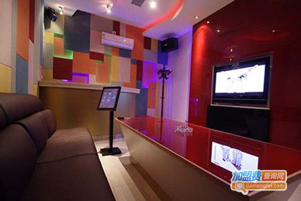 北外Flower KTV加盟门店