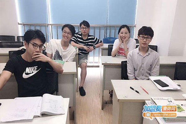 初中培训班加盟费