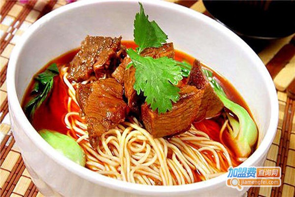柳三哥生烫牛肉面加盟费