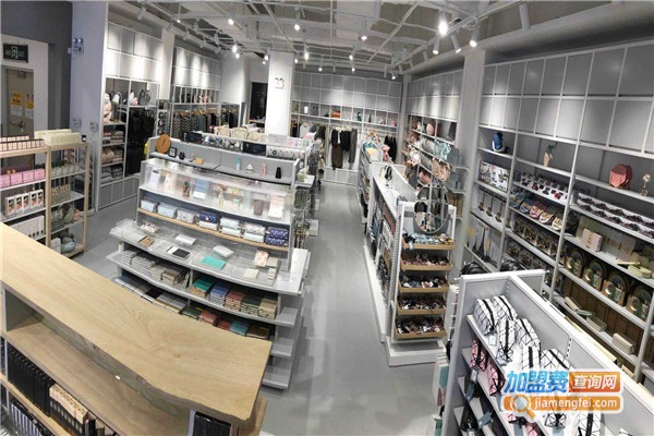 九块九精品店加盟费