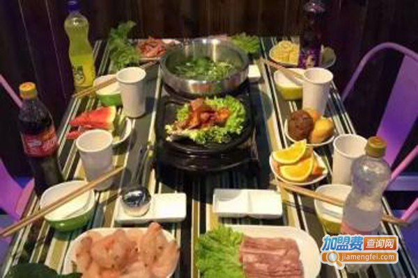 自助涮烤吧加盟费