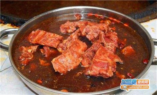 啃大骨酱骨火锅加盟费