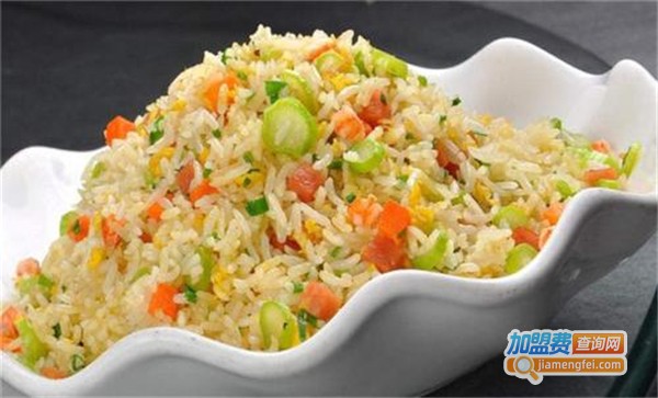 小二家炒饭加盟费
