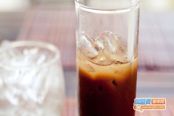 茶滋味奶茶店加盟费