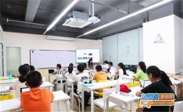艾上ai教育加盟费