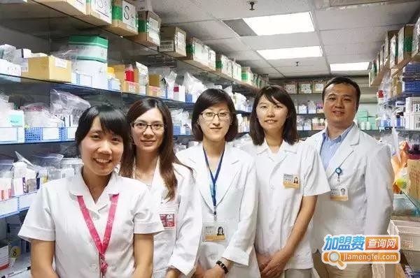 开药店需要什么药师证?