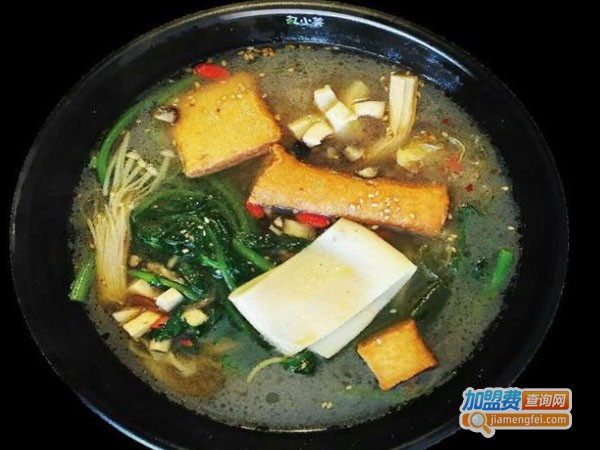 丸小美麻辣烫加盟费