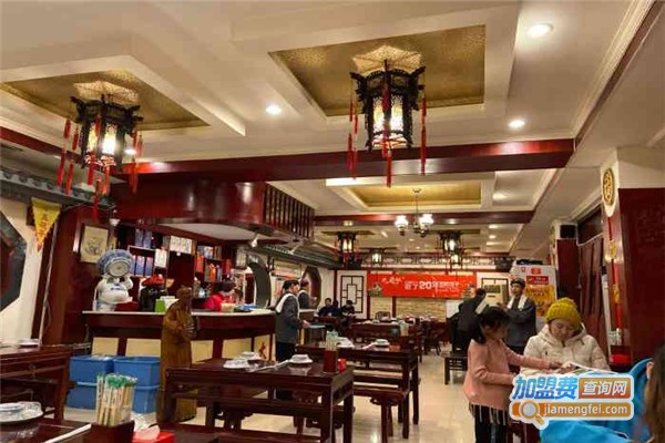 大龙碗炸酱面加盟费