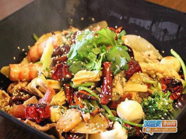 小厨娘麻辣香锅加盟费