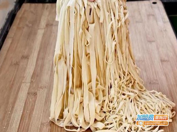 崇记手擀面加盟费