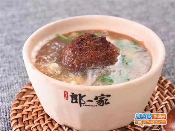 老道外郎一家砂锅坛肉馆加盟费