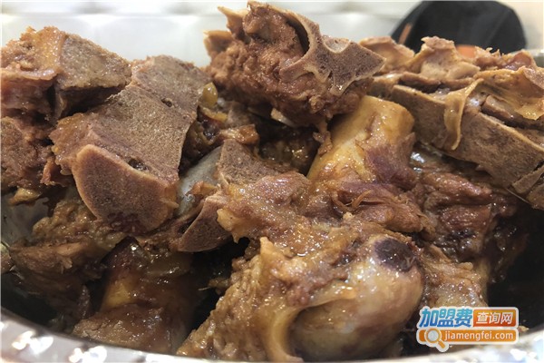 自助酱骨头火锅店加盟费