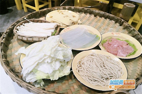 拈嘎嘎火锅加盟费