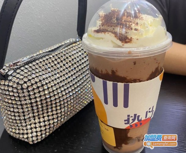 热鸟奶茶加盟