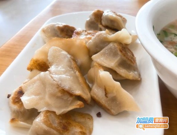 雪城饺子馆加盟费