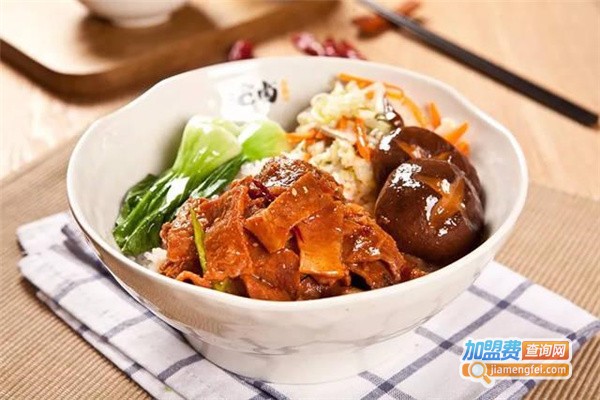 绿卤篮卤汁拌饭加盟