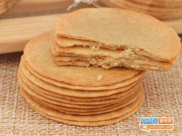 糖巢零食量贩加盟